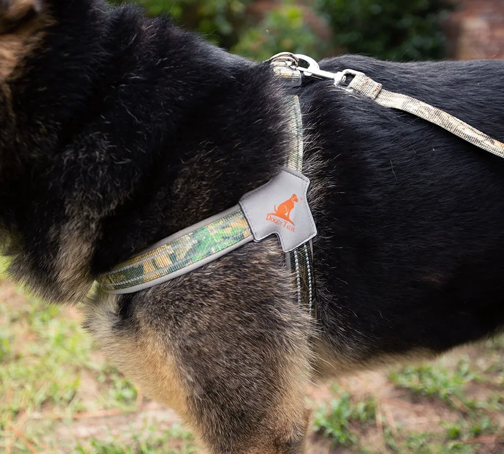 Doggy Tales Realtree Step In V Harness, Edge