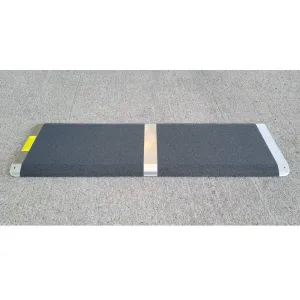 Threshold Ramp TH1032 - They are open box, scratch-n-dent, etc.