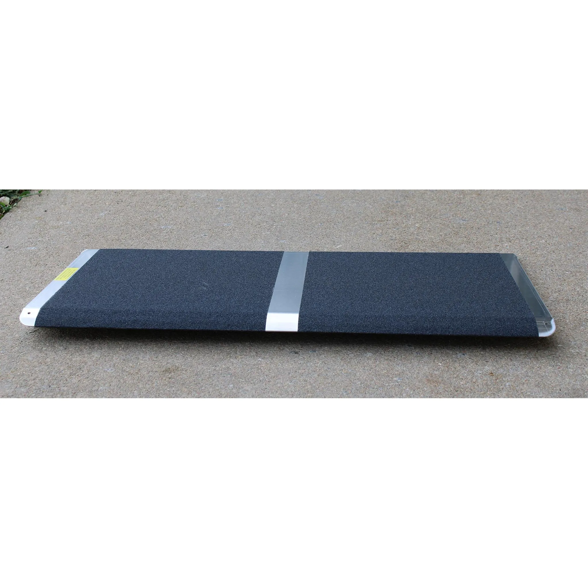 Threshold Ramp TH1632 - They are open box, scratch-n-dent, etc.
