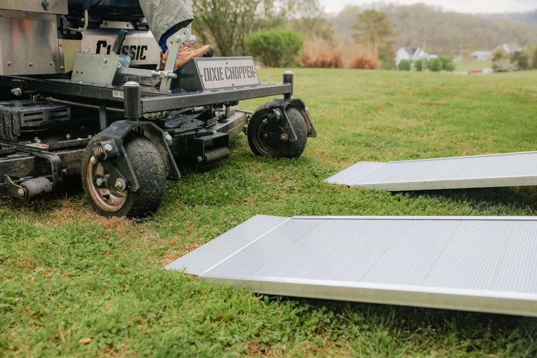 TRAVERSE™ Portable Storage Ramp
